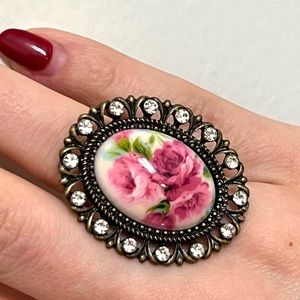 Vintage style ring